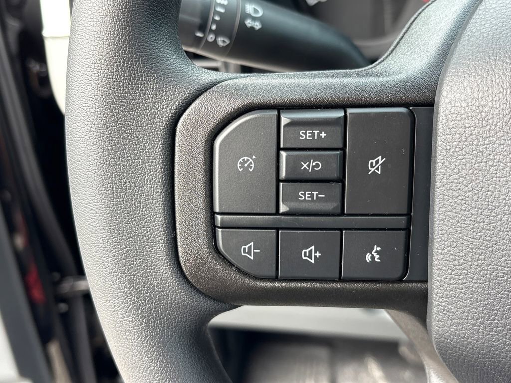 New 2026 Ford F350 XL w/ XL Chrome Package image 18