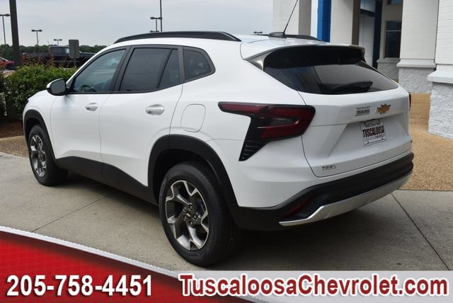 New 2026 Chevrolet Trax LT FWD image 7
