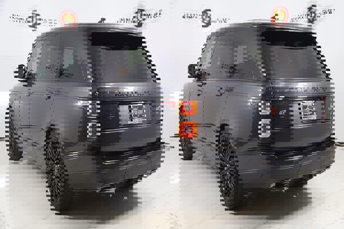 Used 2021 Land Rover Range Rover P525 Westminster Edition image 4