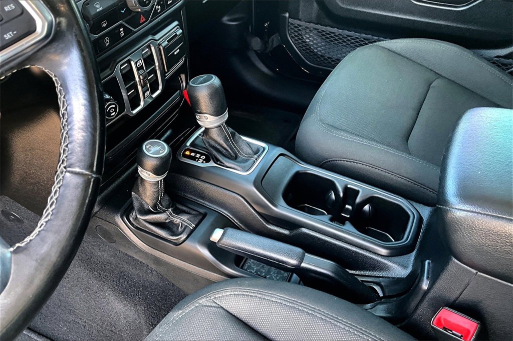 Used 2020 Jeep Gladiator Overland image 15