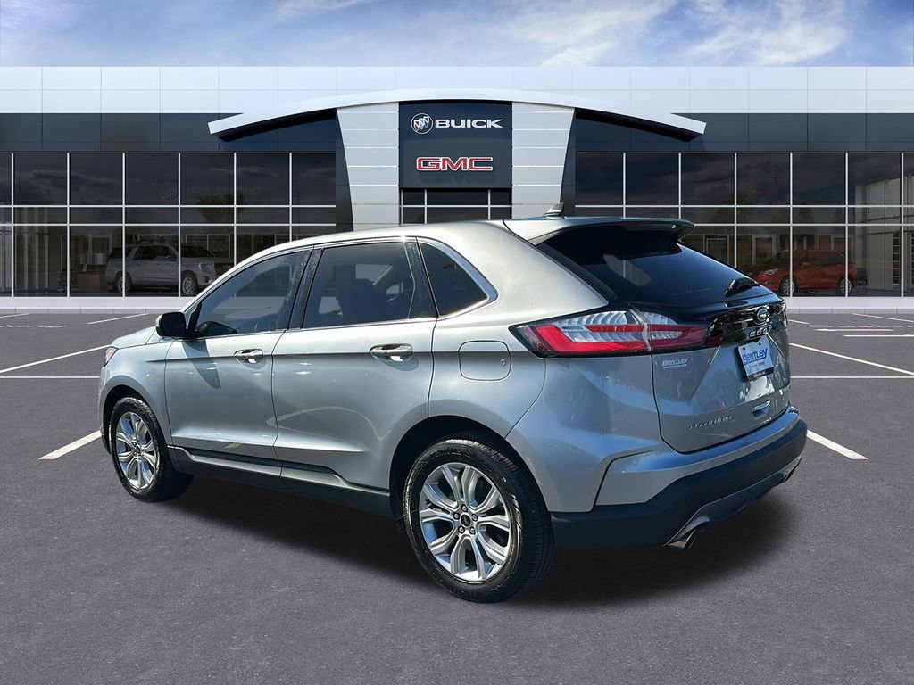 Used 2024 Ford Edge Titanium image 3