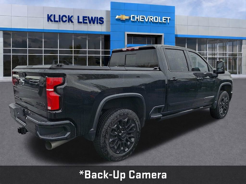Used 2025 Chevrolet Silverado 2500 High Country w/ Midnight Edition image 8