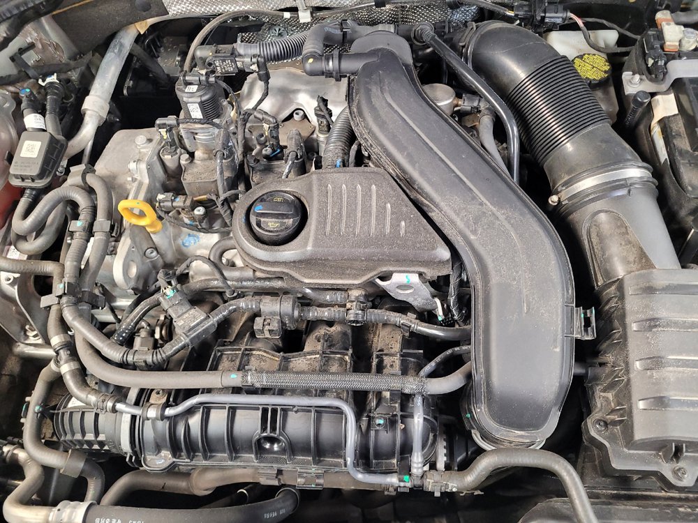Used 2024 Volkswagen Jetta SE FWD image 30