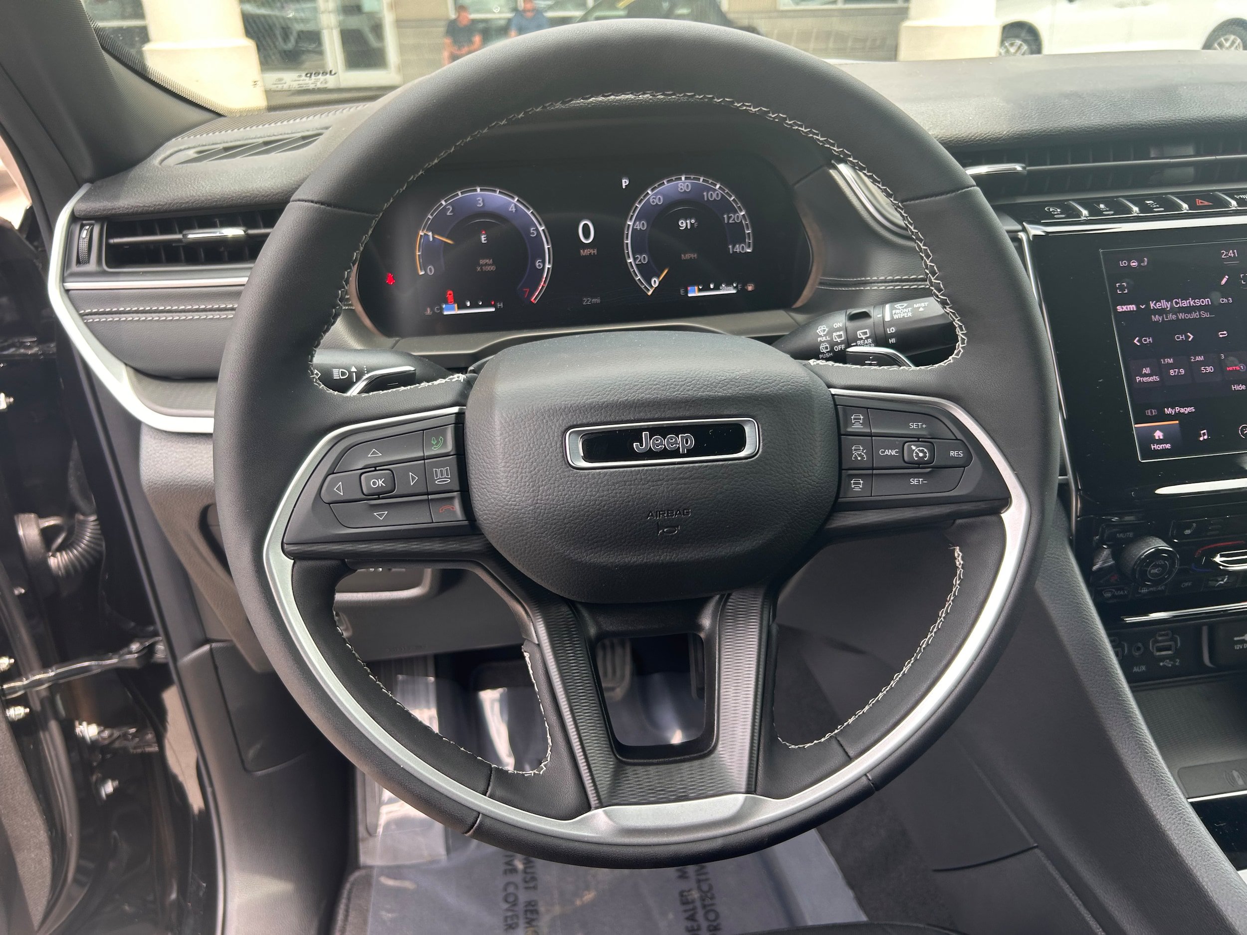 New 2026 Jeep Grand Cherokee L 4WD image 9