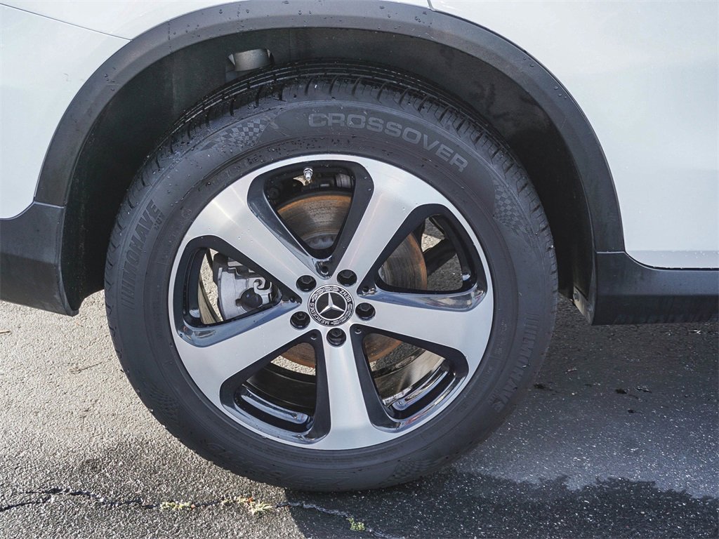 Used 2019 Mercedes-Benz GLC 350e 4MATIC image 7