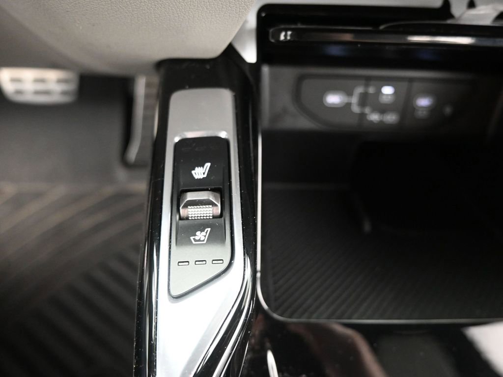 Certified 2025 Kia Sorento SX Prestige image 35