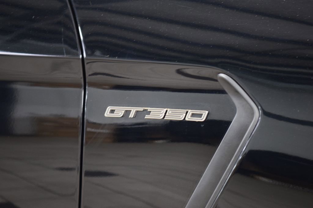 Used 2020 Ford Mustang Shelby GT350 w/ Technology Package image 18