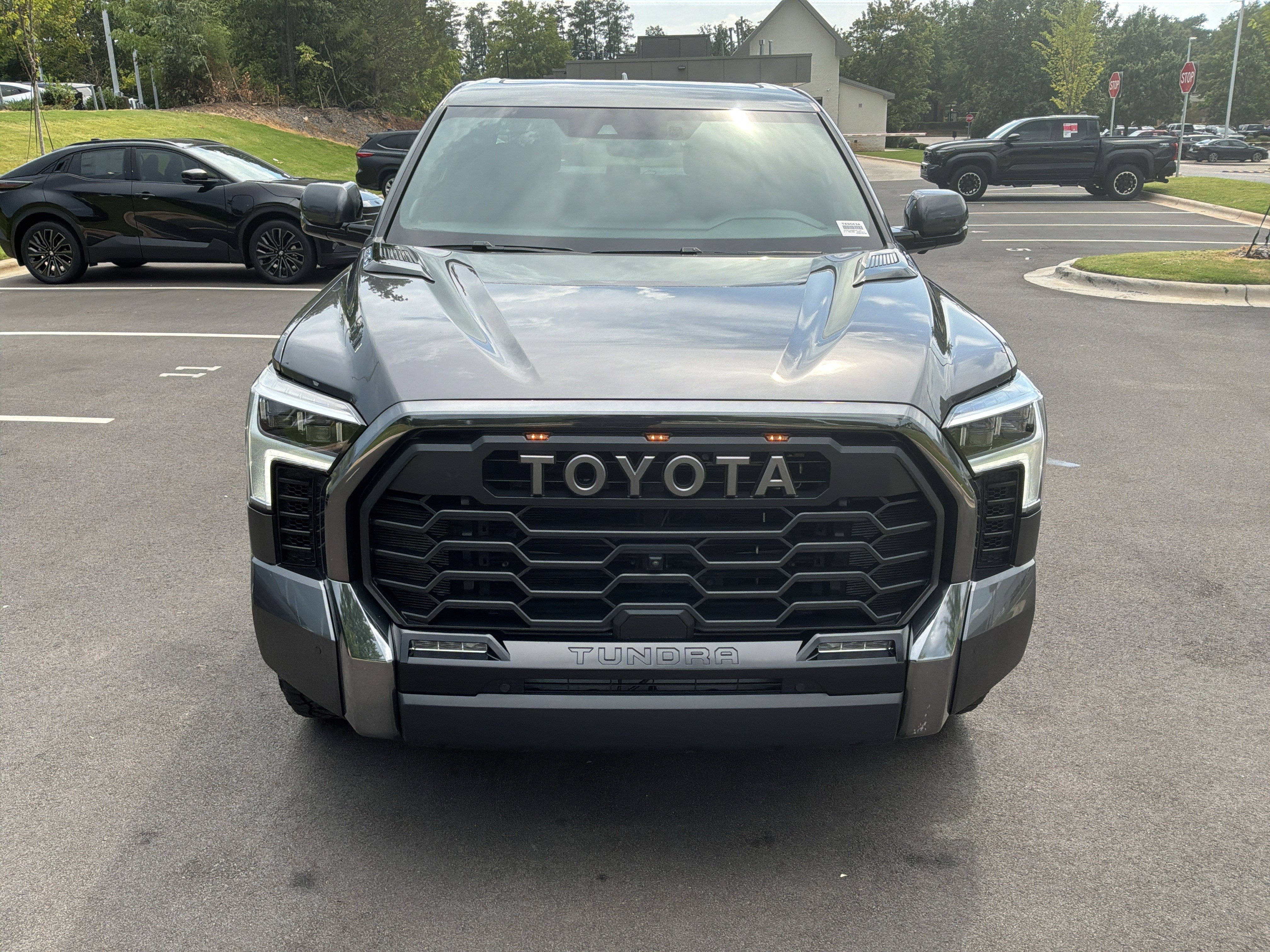 Used 2024 Toyota Tundra Platinum w/ TRD Off-Road Package AWD/4WD image 3