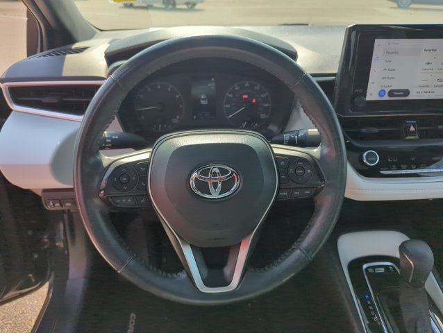 Used 2023 Toyota Corolla SE w/ SE Premium Package FWD image 23