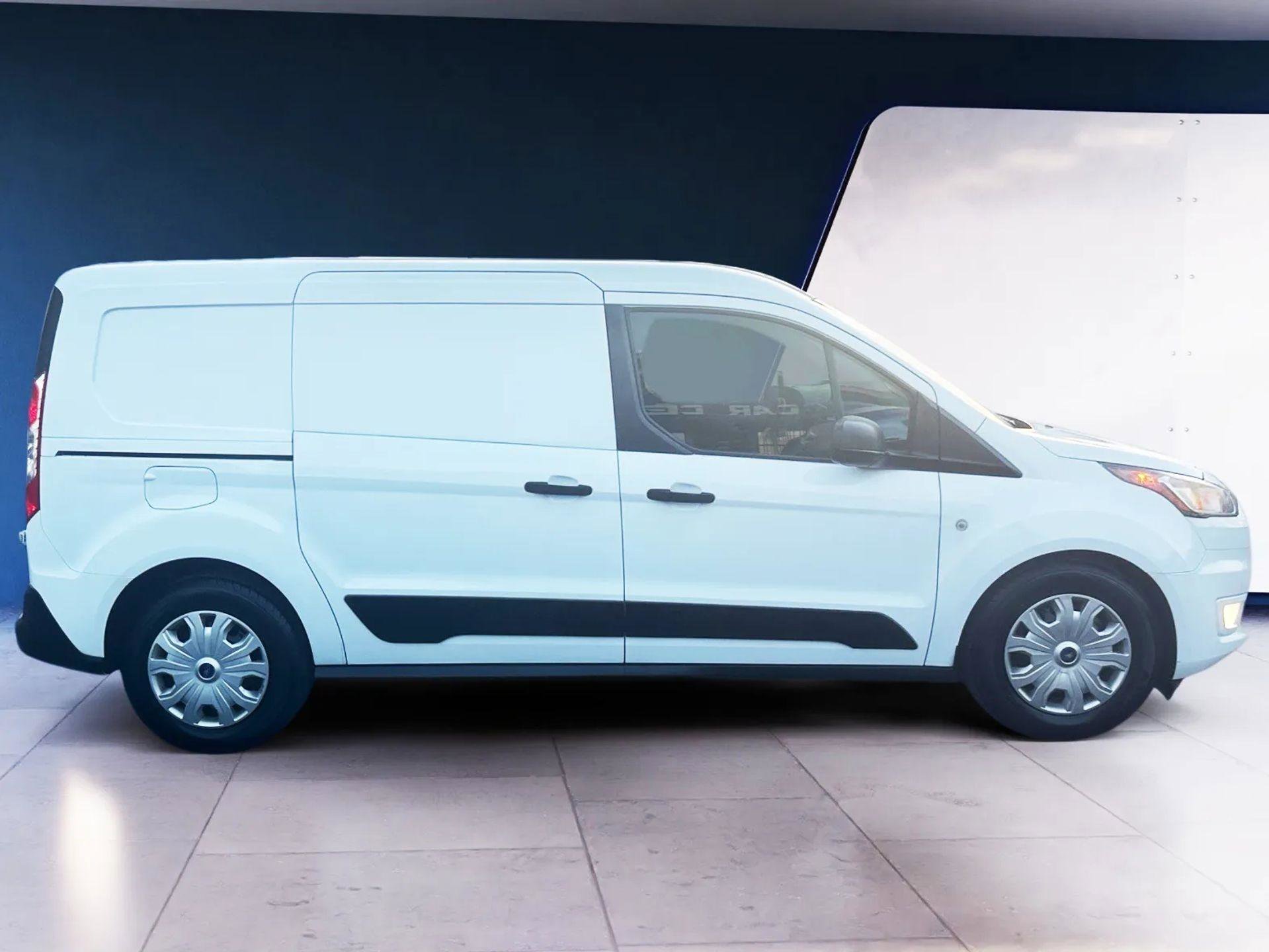 Used 2019 Ford Transit Connect XLT image 6