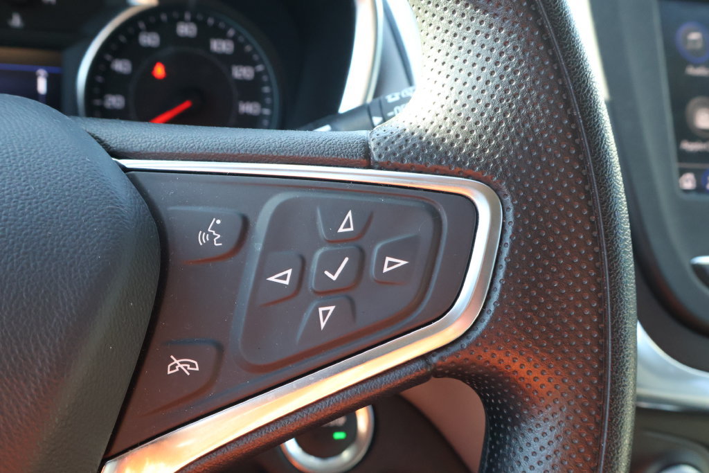 Used 2024 Chevrolet Equinox LS w/ LS Convenience Package FWD image 19
