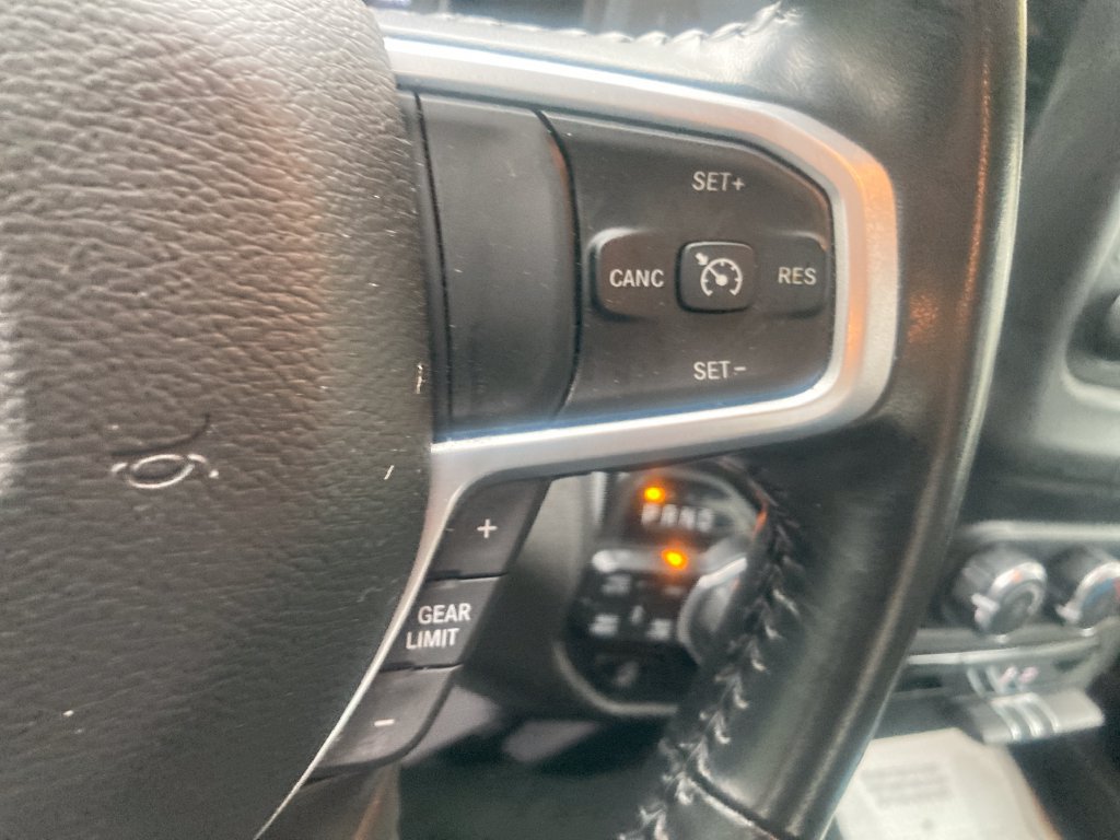 Used 2022 RAM 1500 Big Horn AWD/4WD image 39