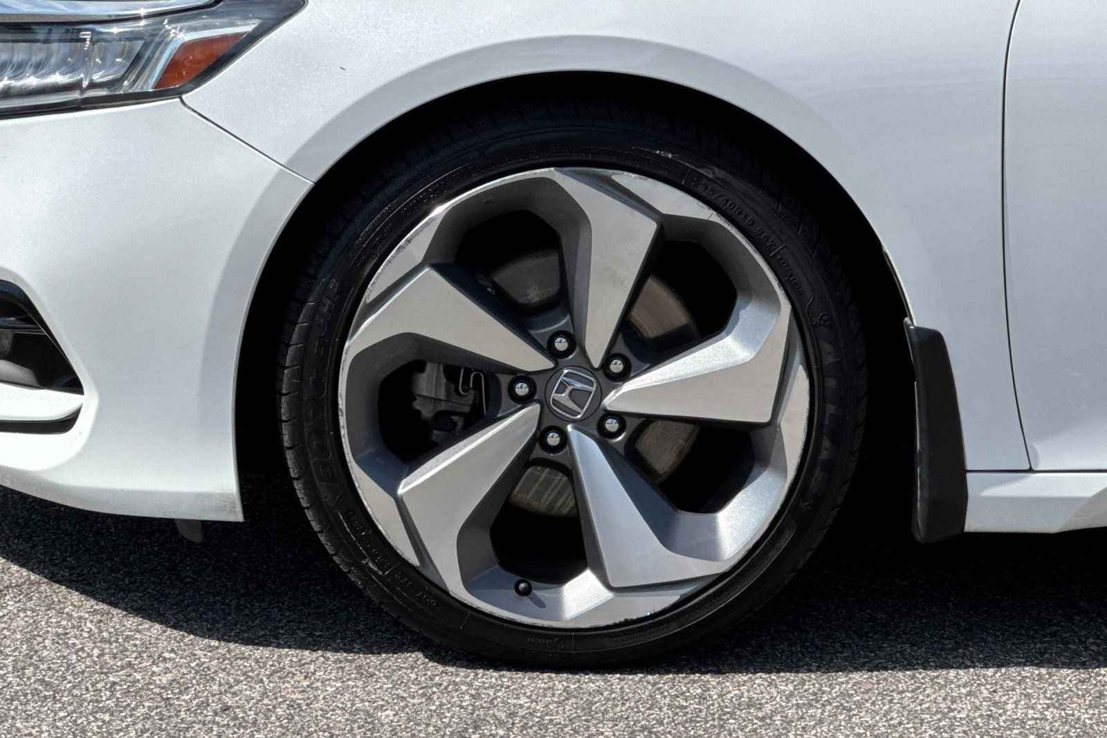 Certified 2020 Honda Accord Touring image 26