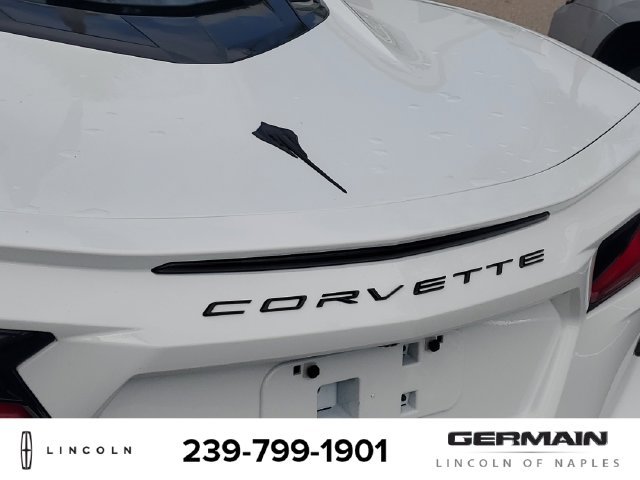Used 2025 Chevrolet Corvette Stingray Premium Cpe w/ 3LT RWD image 16