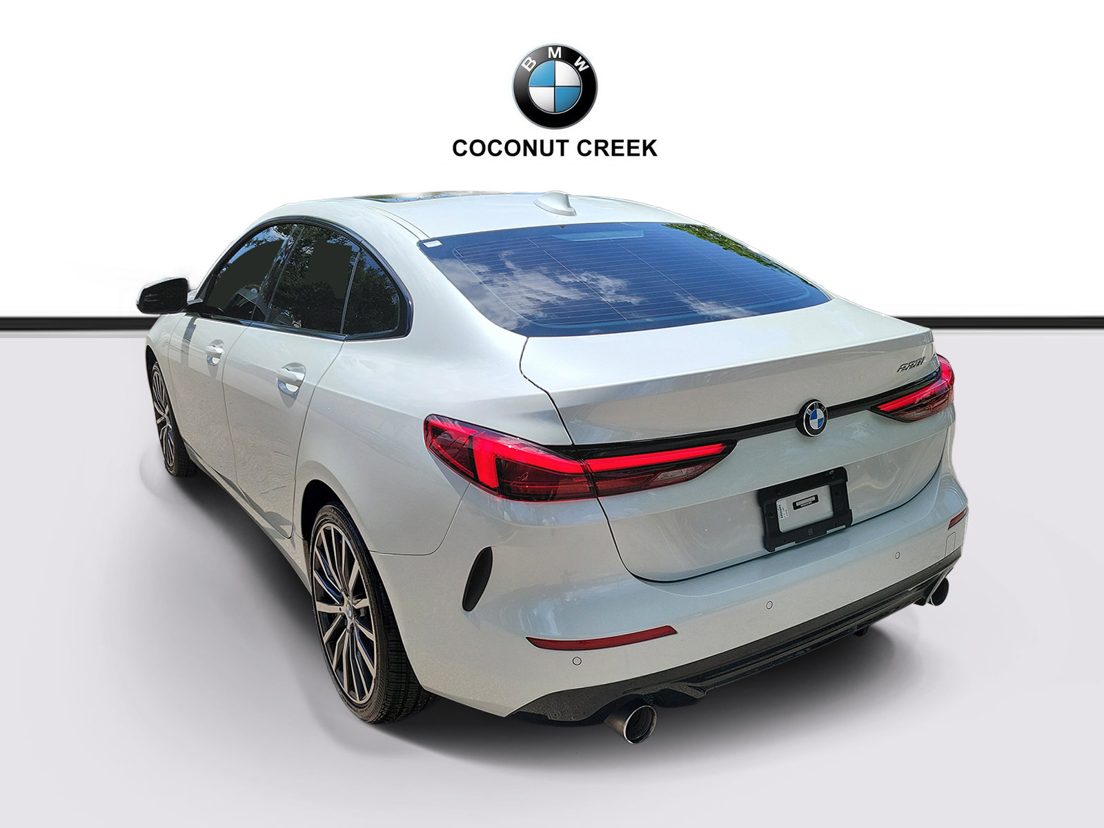 Used 2022 BMW 228i Gran Coupe w/ Convenience Package FWD image 3