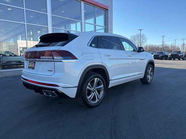 Used 2024 Volkswagen Atlas Cross Sport SEL R-Line image 7