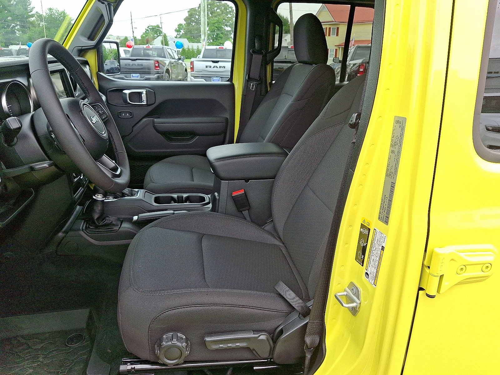 Used 2023 Jeep Wrangler Unlimited w/ Cold Weather Group AWD/4WD image 13