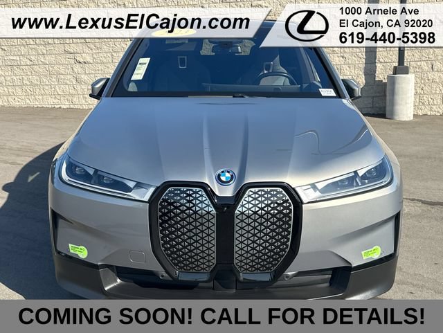 Used 2023 BMW iX xDrive50 w/ Premium Package AWD/4WD image 3
