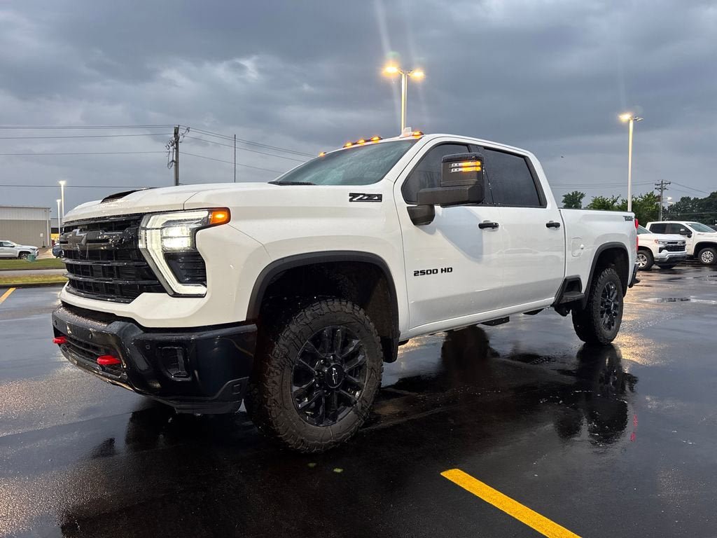 New 2026 Chevrolet Silverado 2500 LTZ w/ LTZ Plus Package AWD/4WD video 2