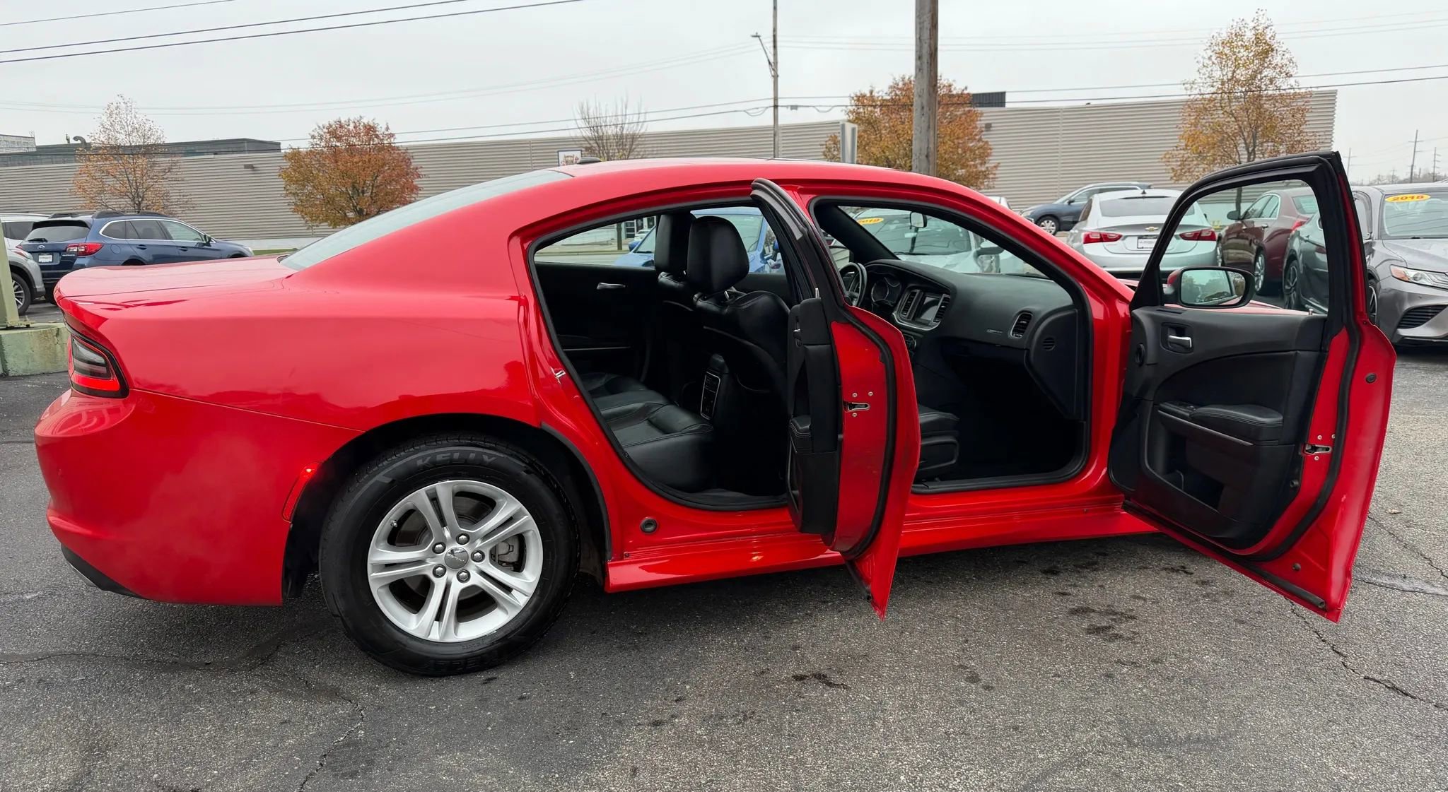 Used 2022 Dodge Charger SXT w/ Leather Interior Group image 28