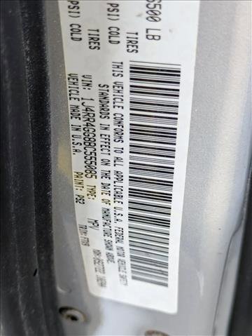 Used 2011 Jeep Grand Cherokee Laredo AWD/4WD image 22