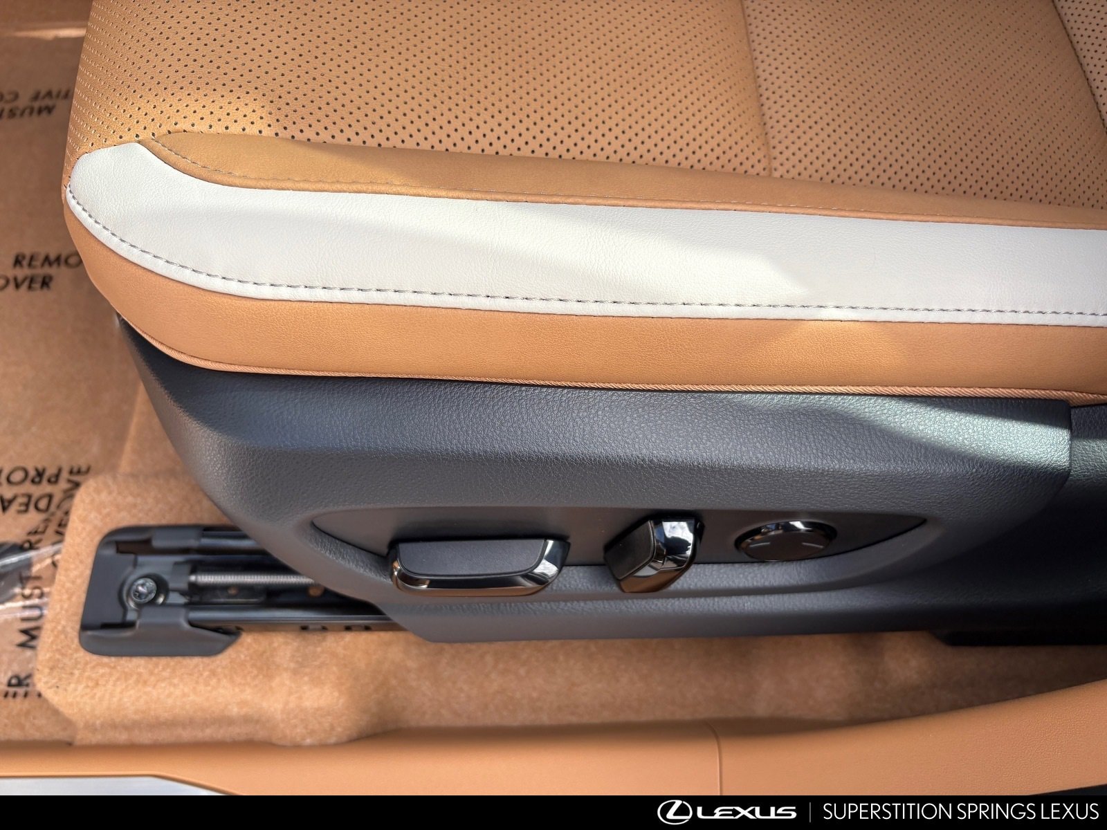 New 2026 Lexus RZ 450e AWD image 15