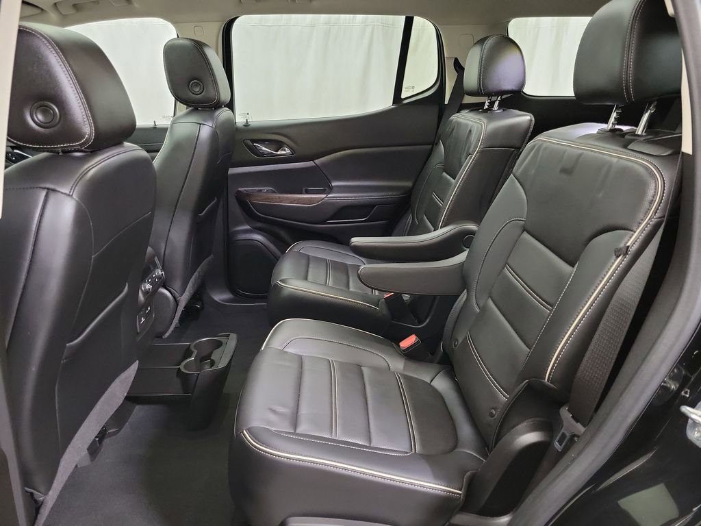 Certified 2022 GMC Acadia Denali w/ Denali Ultimate Package image 10