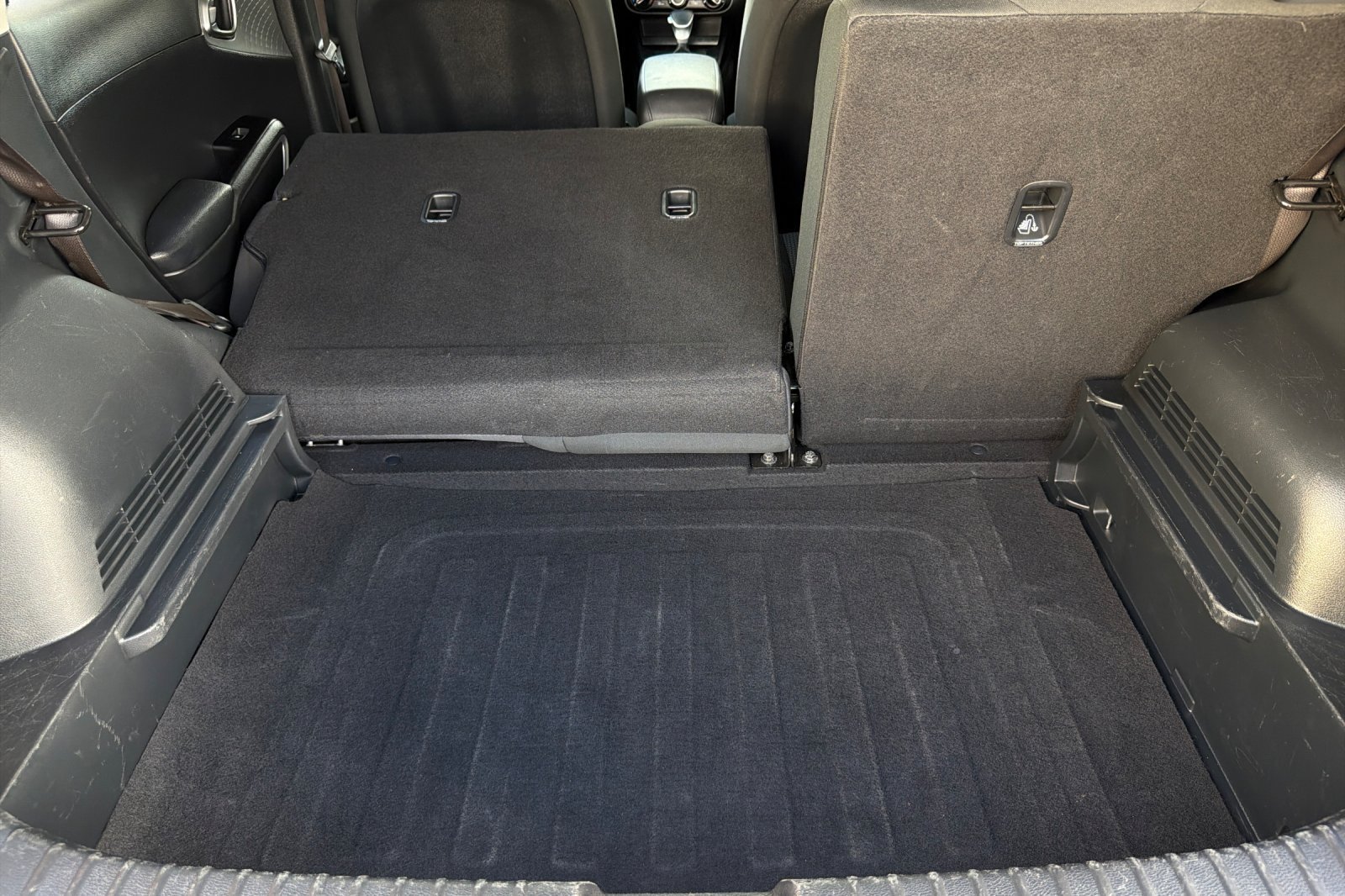 Used 2024 Kia Soul LX w/ LX Technology Package FWD image 15