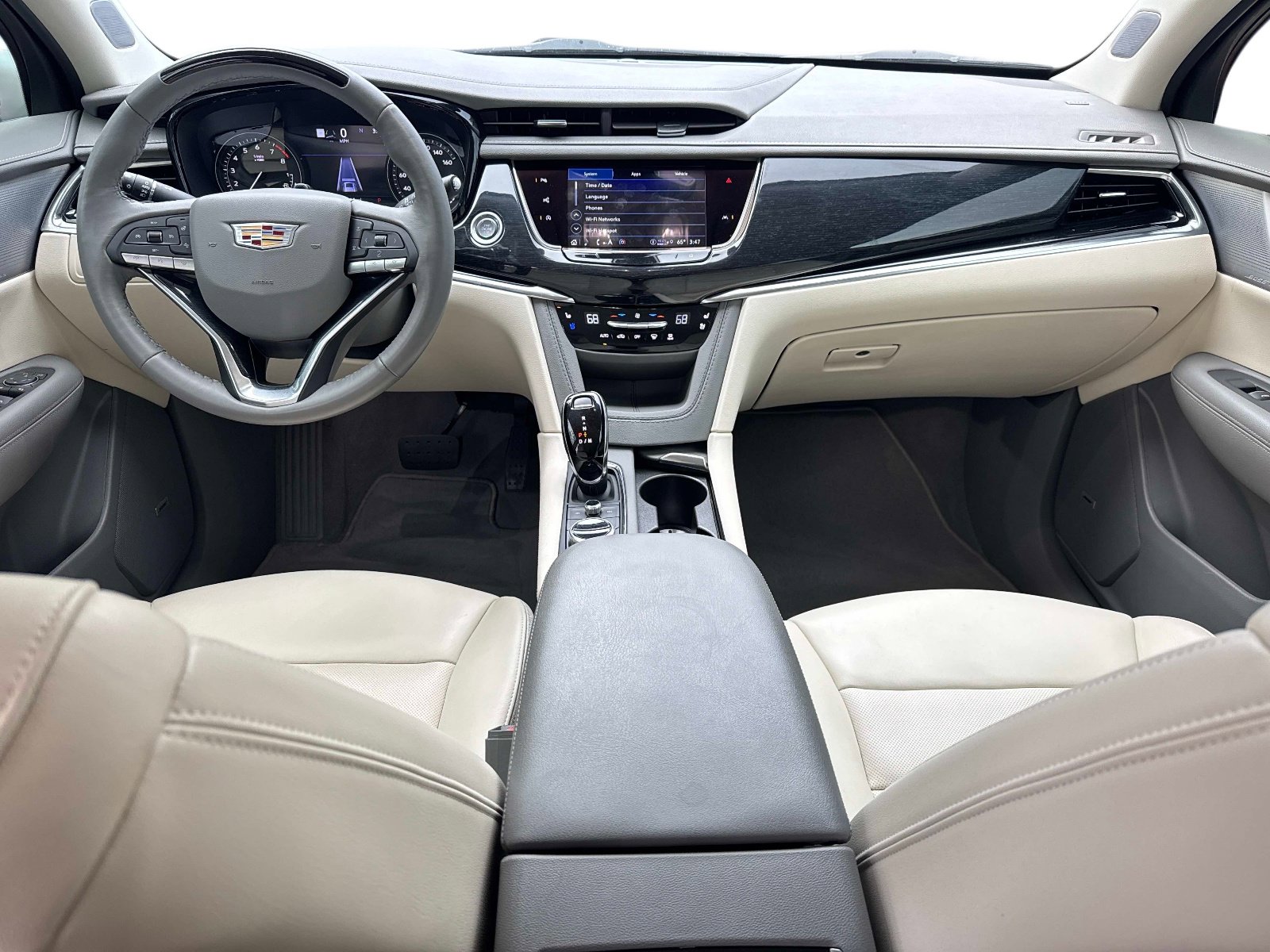 Used 2024 Cadillac XT6 Premium Luxury w/ Technology Package image 17