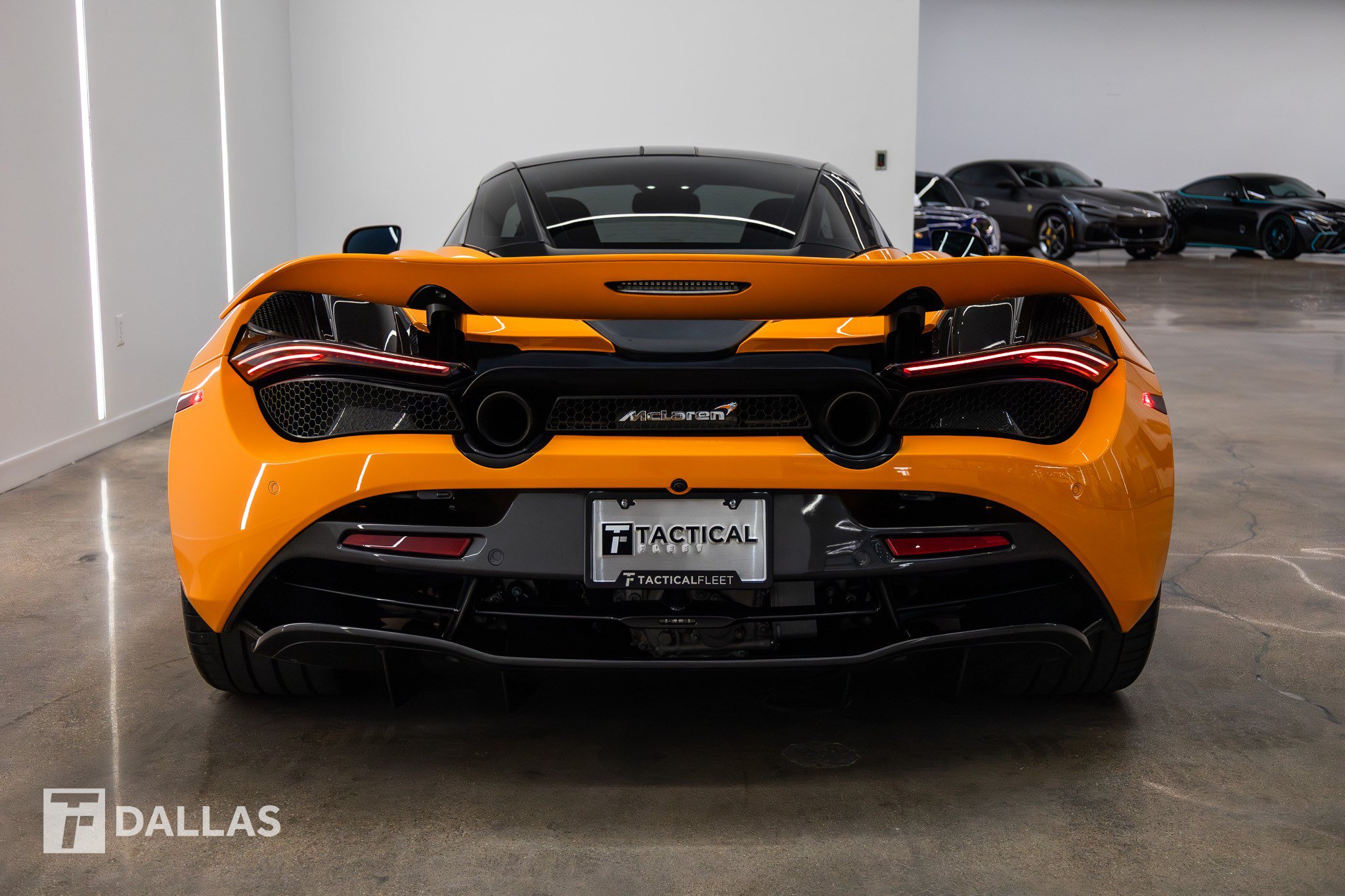 Used 2019 McLaren 720S RWD image 10