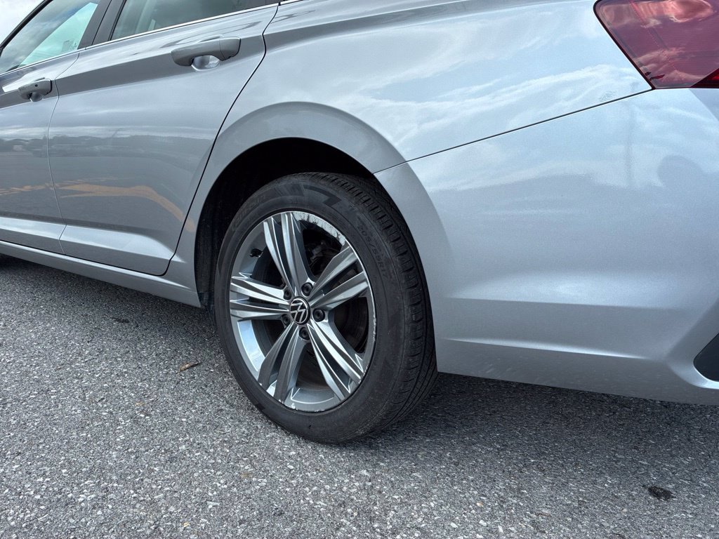 Used 2024 Volkswagen Jetta SE FWD image 13
