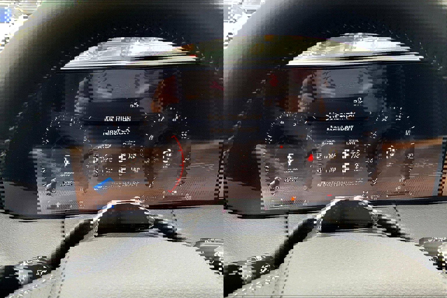 New 2025 Nissan Armada Platinum w/ Convenience Package image 21