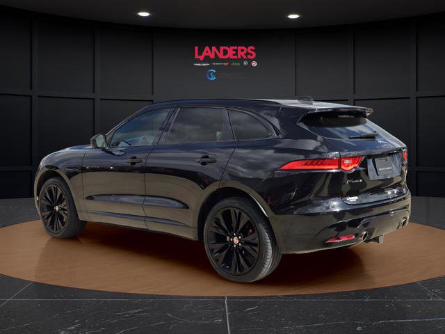 Used 2020 Jaguar F-PACE S image 2