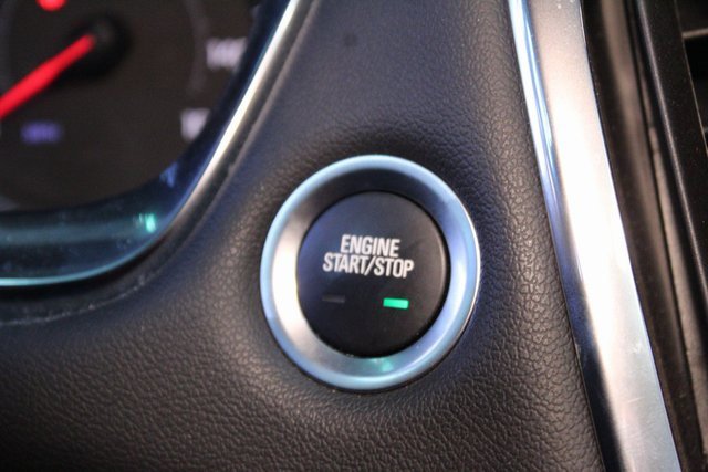 Used 2023 Chevrolet Traverse RS image 26