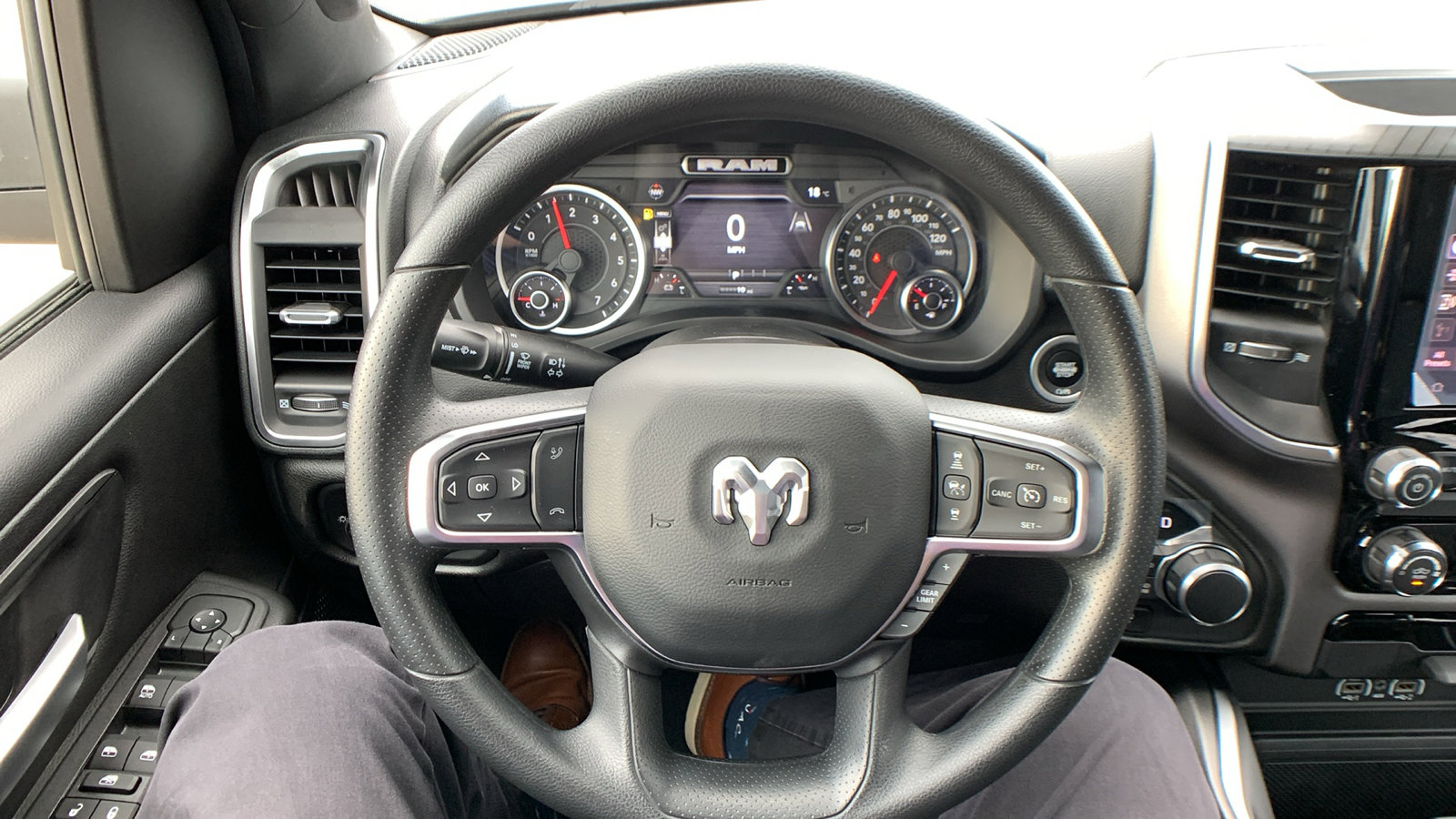 New 2026 RAM 1500 Express image 16