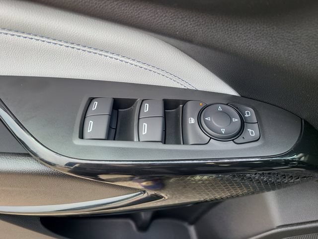 New 2026 Chevrolet Trax LT w/ Midnight Edition FWD image 18