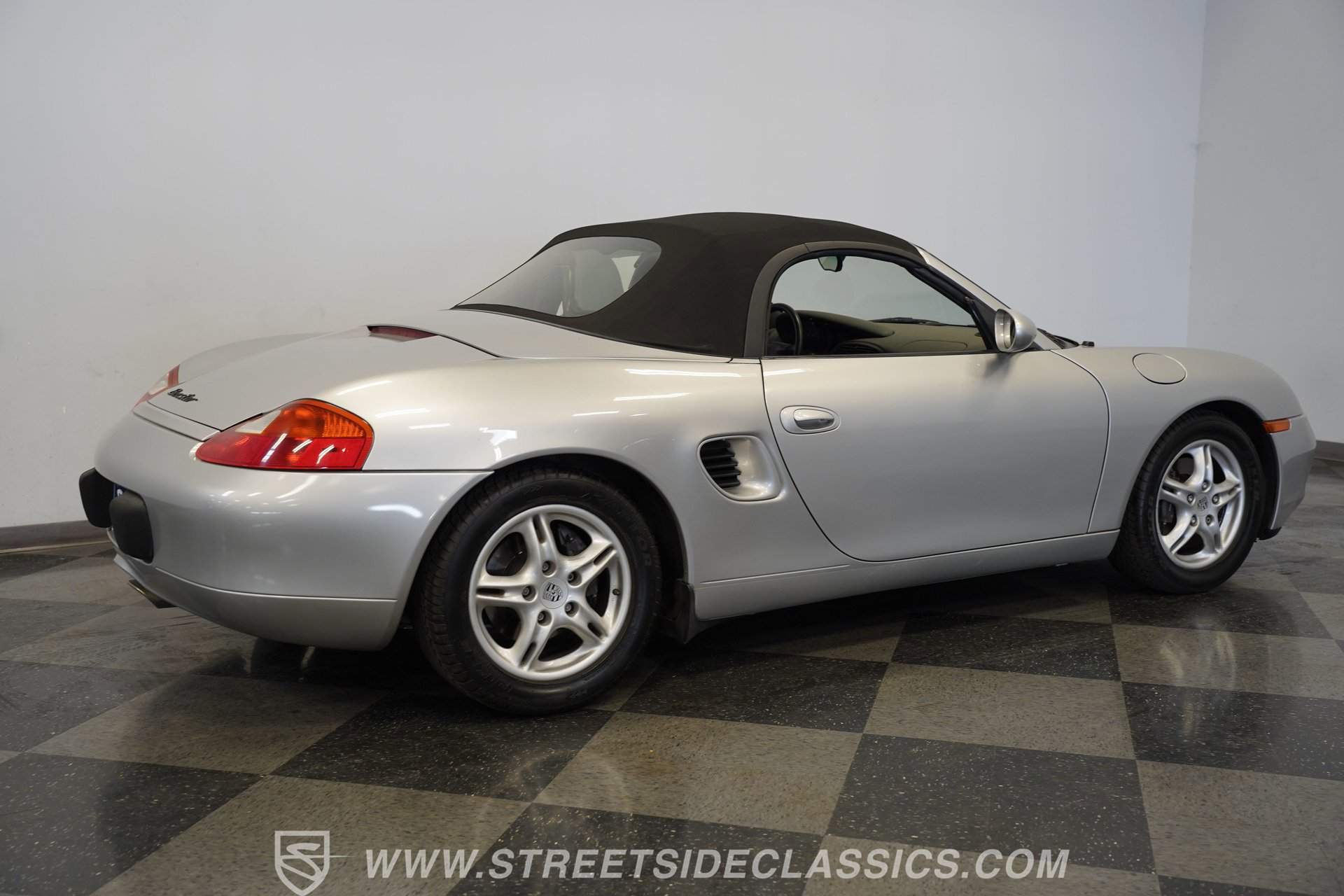 Used 1998 Porsche Boxster RWD image 14