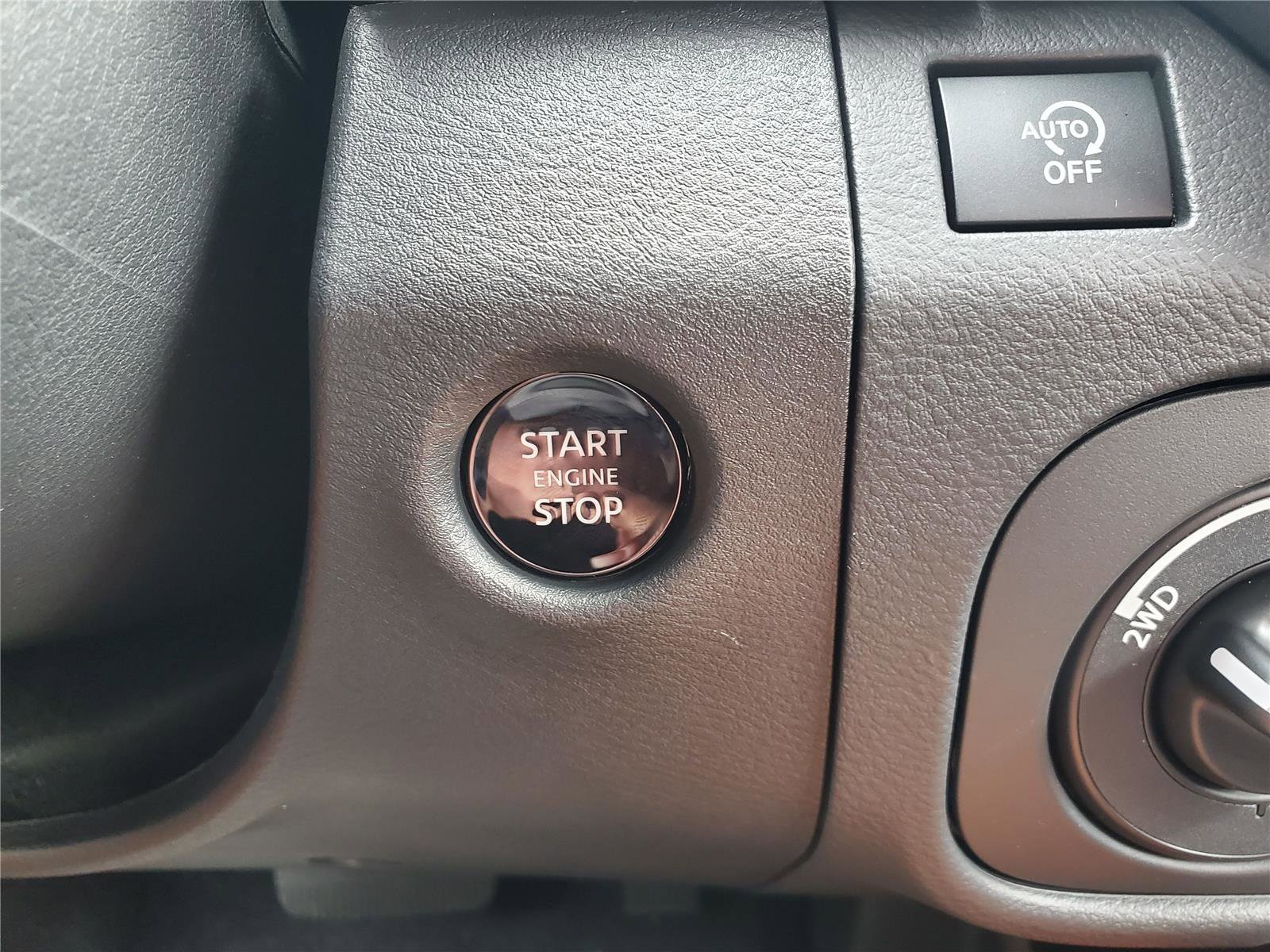New 2026 Nissan Frontier PRO-4X w/ Pro-4x Convenience Package AWD/4WD image 25