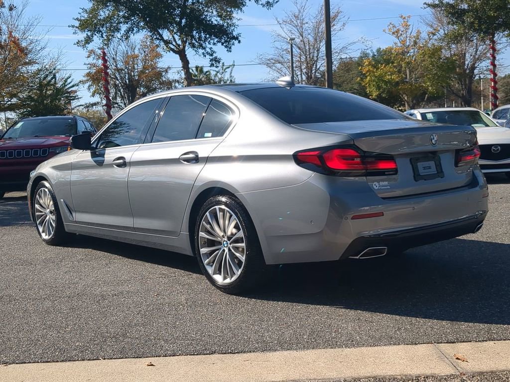 Used 2023 BMW 530i w/ Premium Package image 8