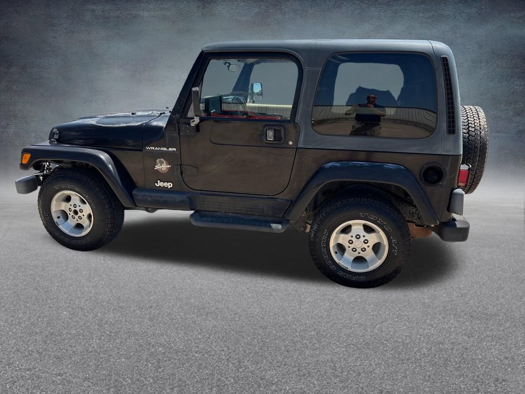 Used 2002 Jeep Wrangler Sahara AWD/4WD image 3