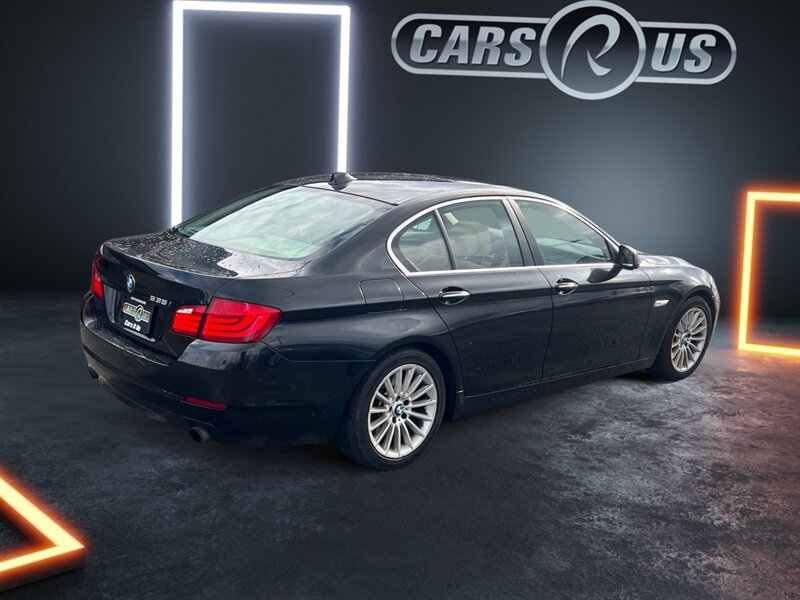Used 2011 BMW 535i Sedan RWD image 5