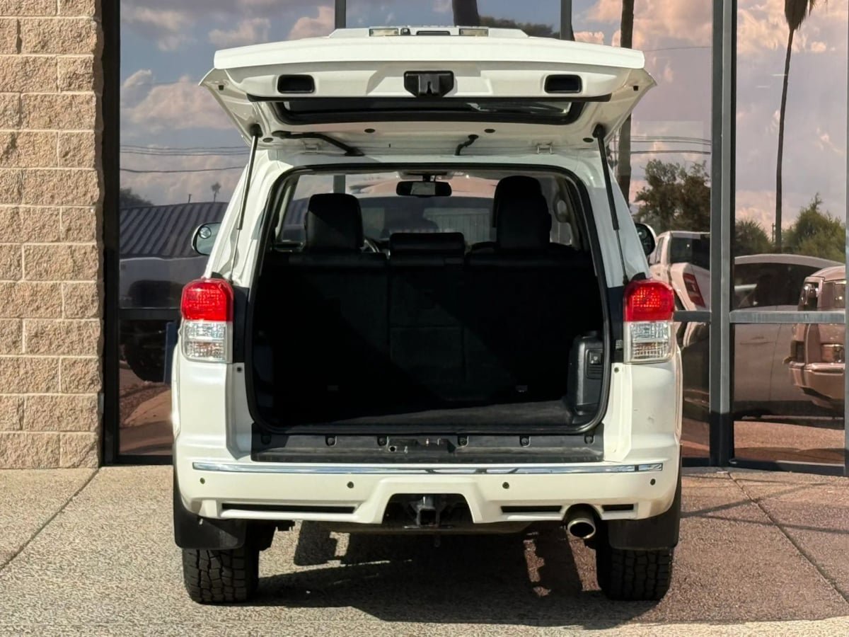 Used 2012 Toyota 4Runner SR5 w/ Premium Pkg AWD/4WD image 30