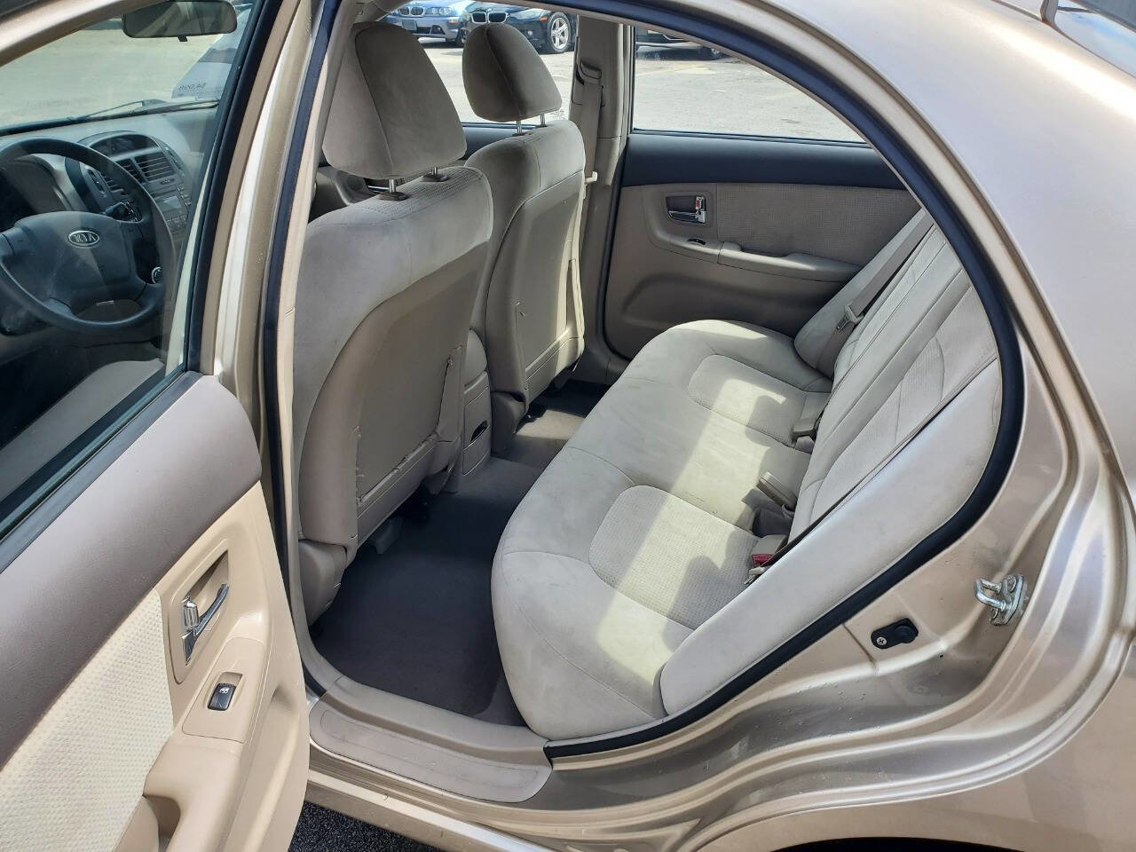 Used 2007 Kia Spectra EX image 13