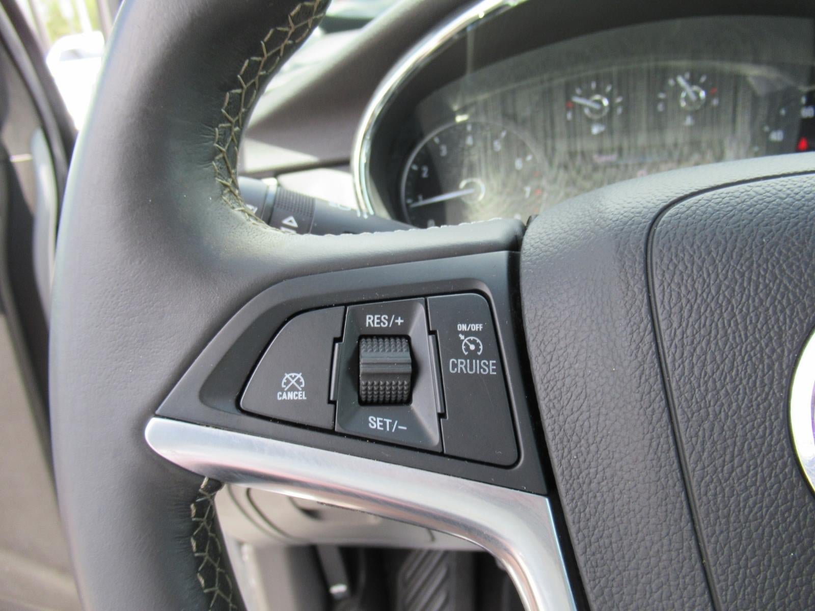 Used 2021 Buick Encore Preferred w/ Safety Package AWD/4WD image 21