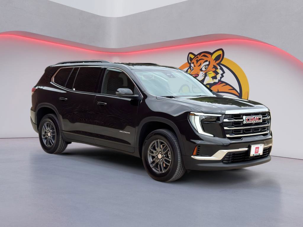 Used 2025 GMC Acadia Elevation image 3