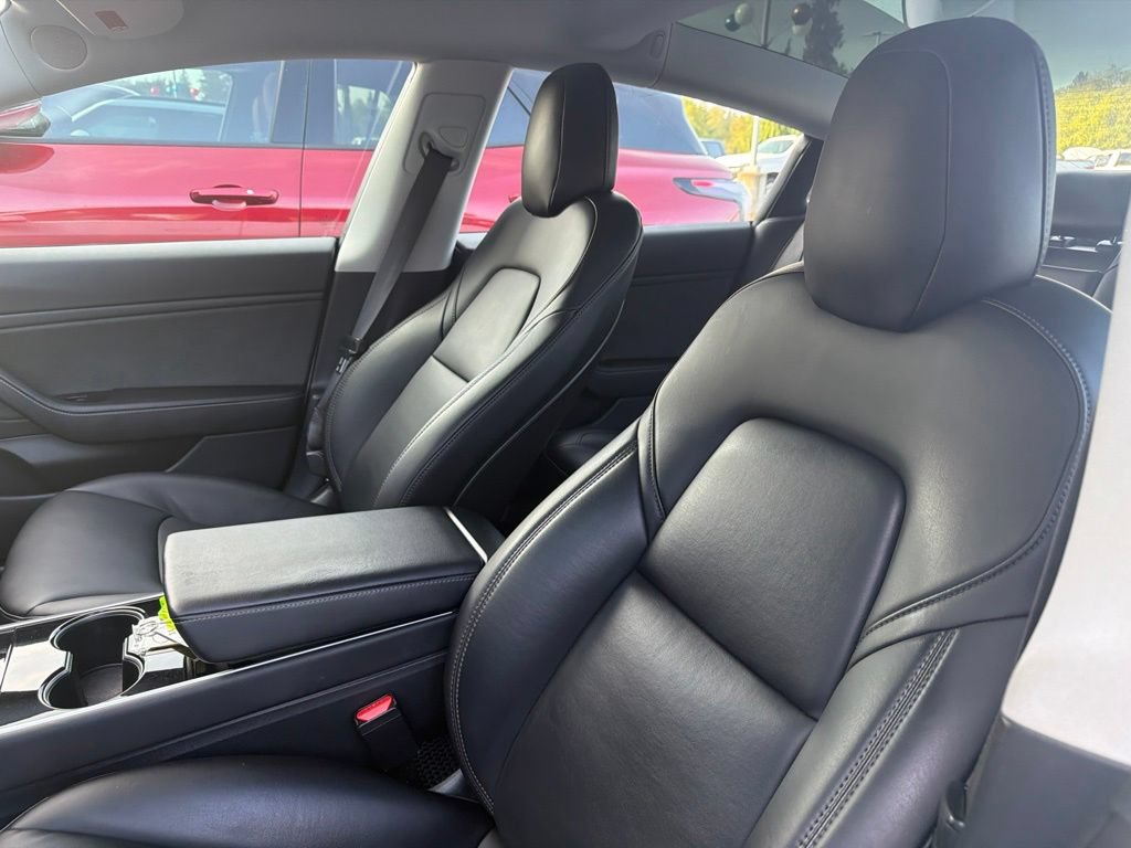 Used 2018 Tesla Model 3 Long Range RWD image 9