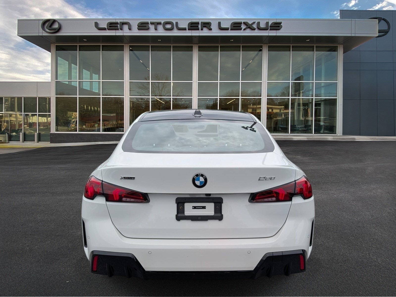 Used 2025 BMW 228i xDrive w/ Premium Package AWD/4WD image 4