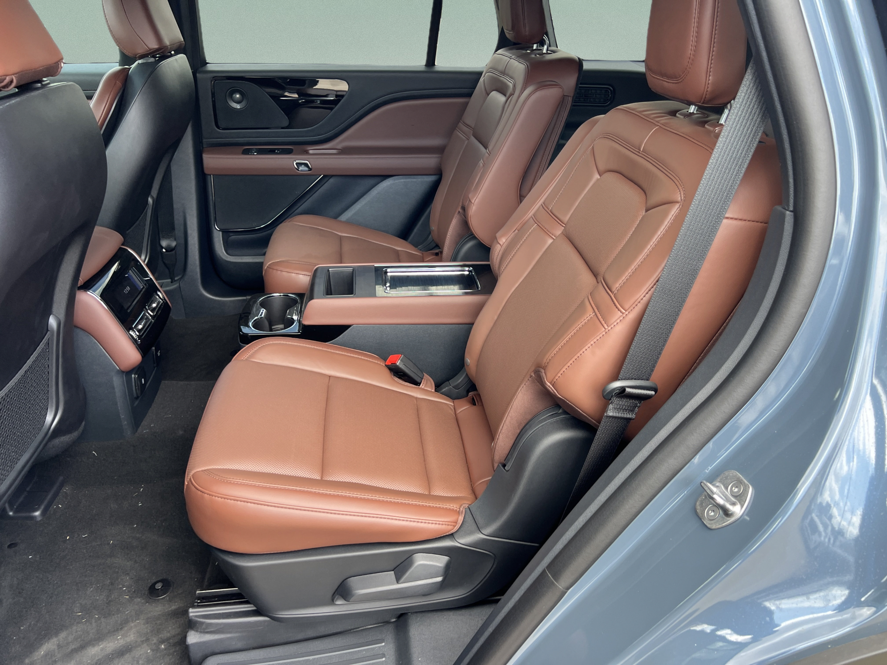New 2026 Lincoln Aviator Reserve w/ Illumination Package RWD image 18