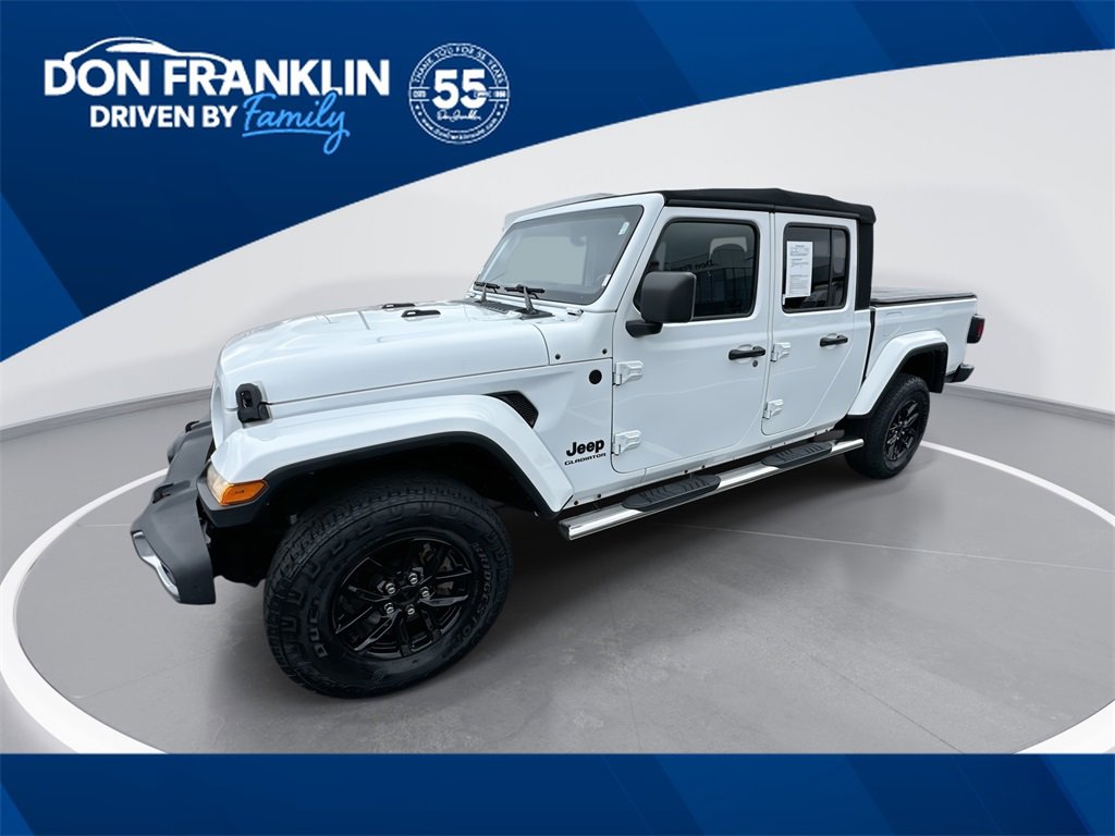 Used 2021 Jeep Gladiator Sport image 1