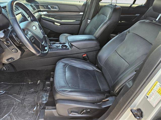 Used 2016 Ford Explorer Limited FWD image 17